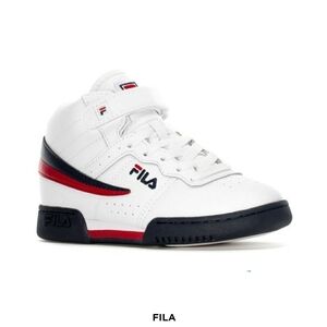 FILA F13 - KIDS Size 5 Color: White/Fila Navy/Fila Red